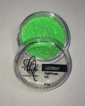 Glitter lights up 5 